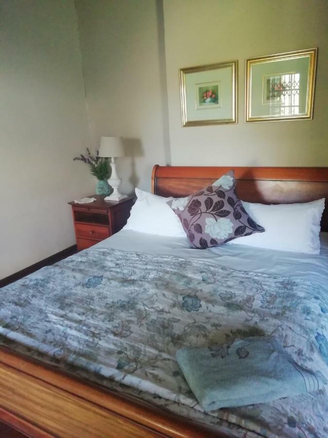 Erin Guesthouse And B&B Bergville Exteriér fotografie